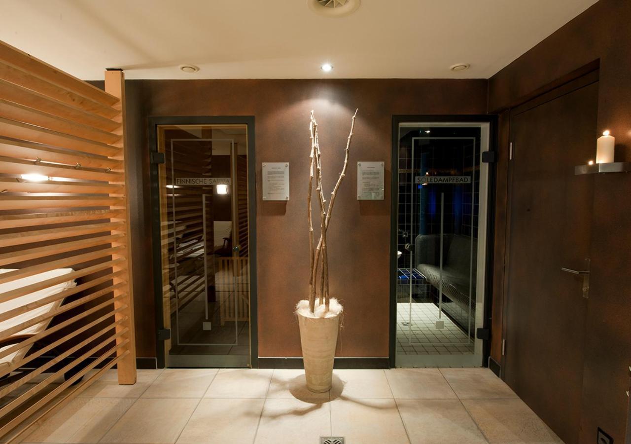 Hotel Garni Bergsonne Samnaun Bagian luar foto